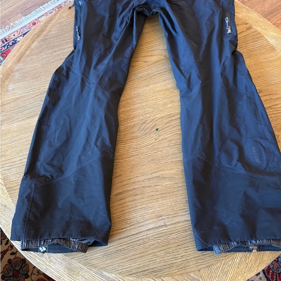 Patagonia Men's bibs Black Snow Pants PowSlayer - Picture 4 of 4